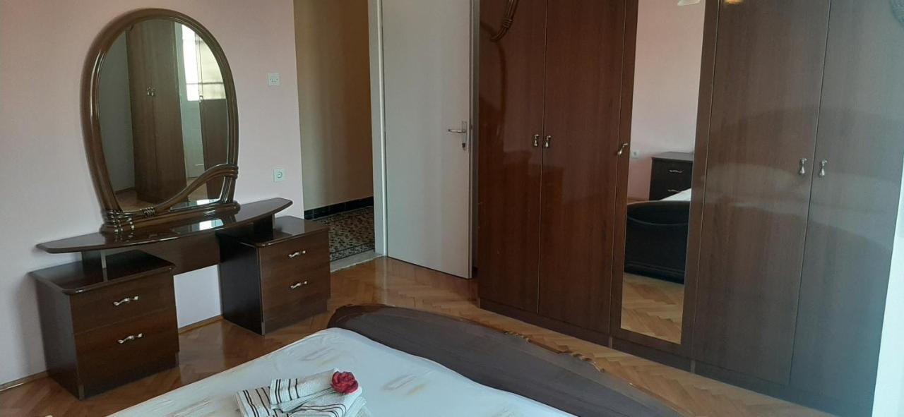 Apartment Vana Trogir Eksteriør bilde