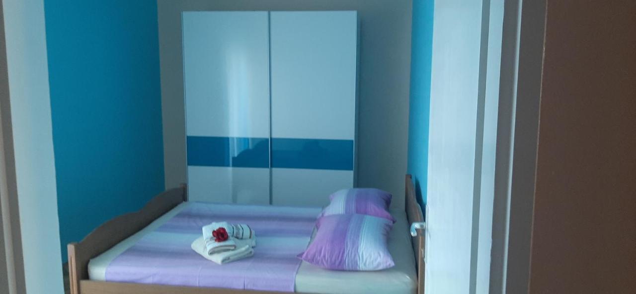 Apartment Vana Trogir Eksteriør bilde