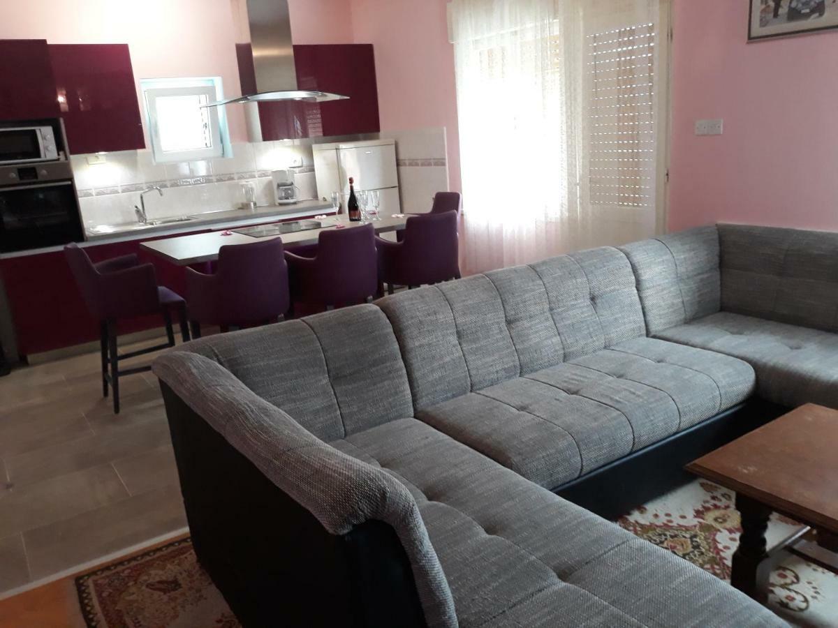 Apartment Vana Trogir Eksteriør bilde